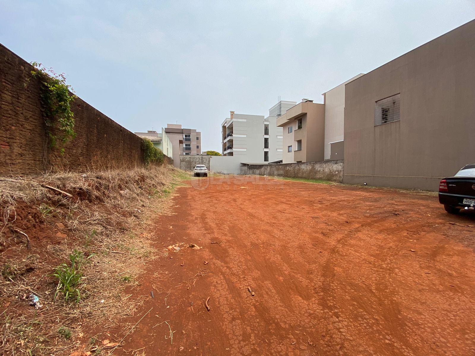 Terreno Comercial á venda na Avenida Ministro Cirne Lima