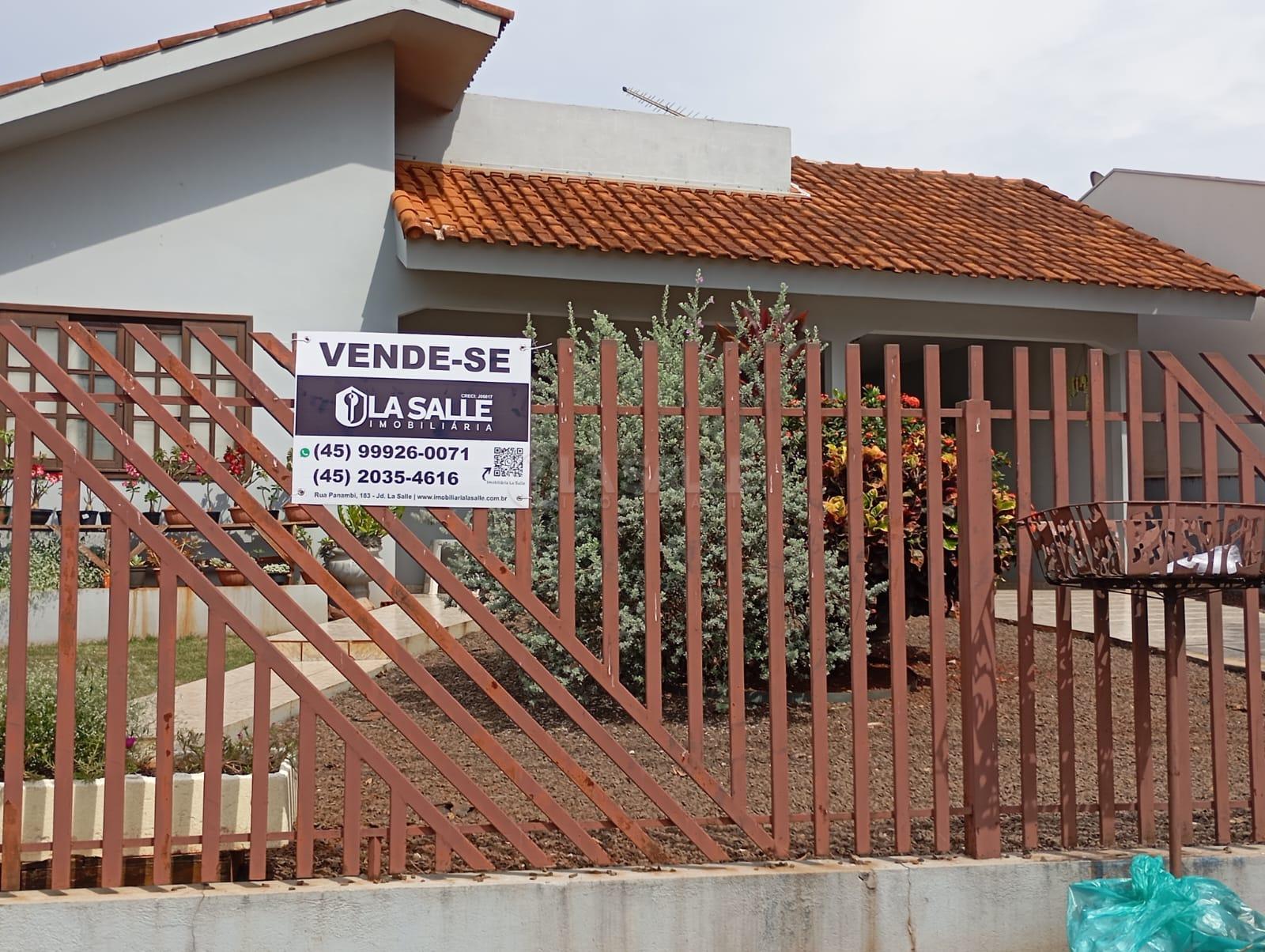 CASA A VENDA NA REGIÃO CENTRAL DA CIDADE COM EXCELENTE LOCALIZAÇÃO - TOLEDO PR