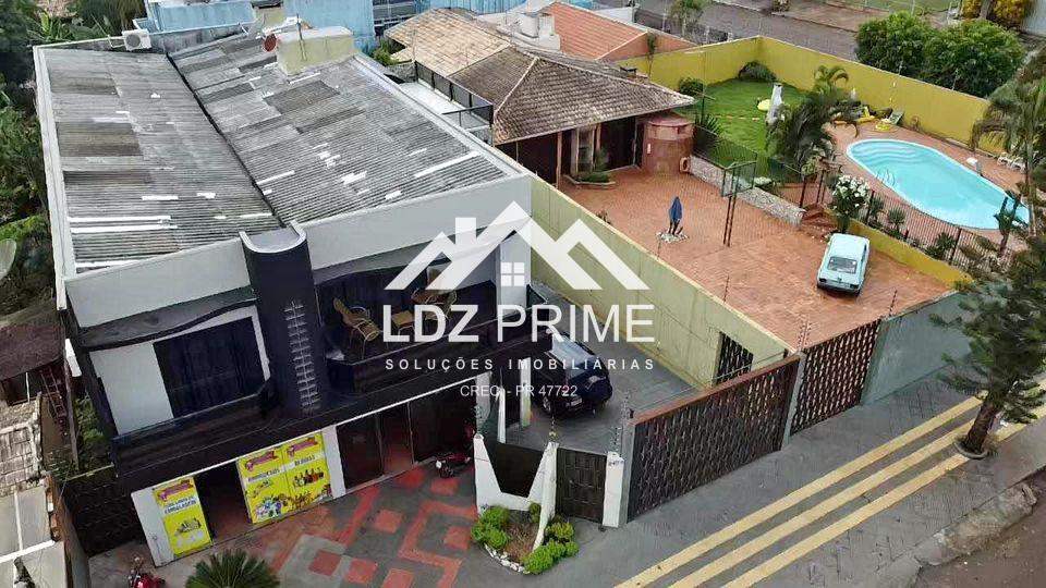 Imóvel  à venda, contendo um apartamento, sala comercial, edíc...