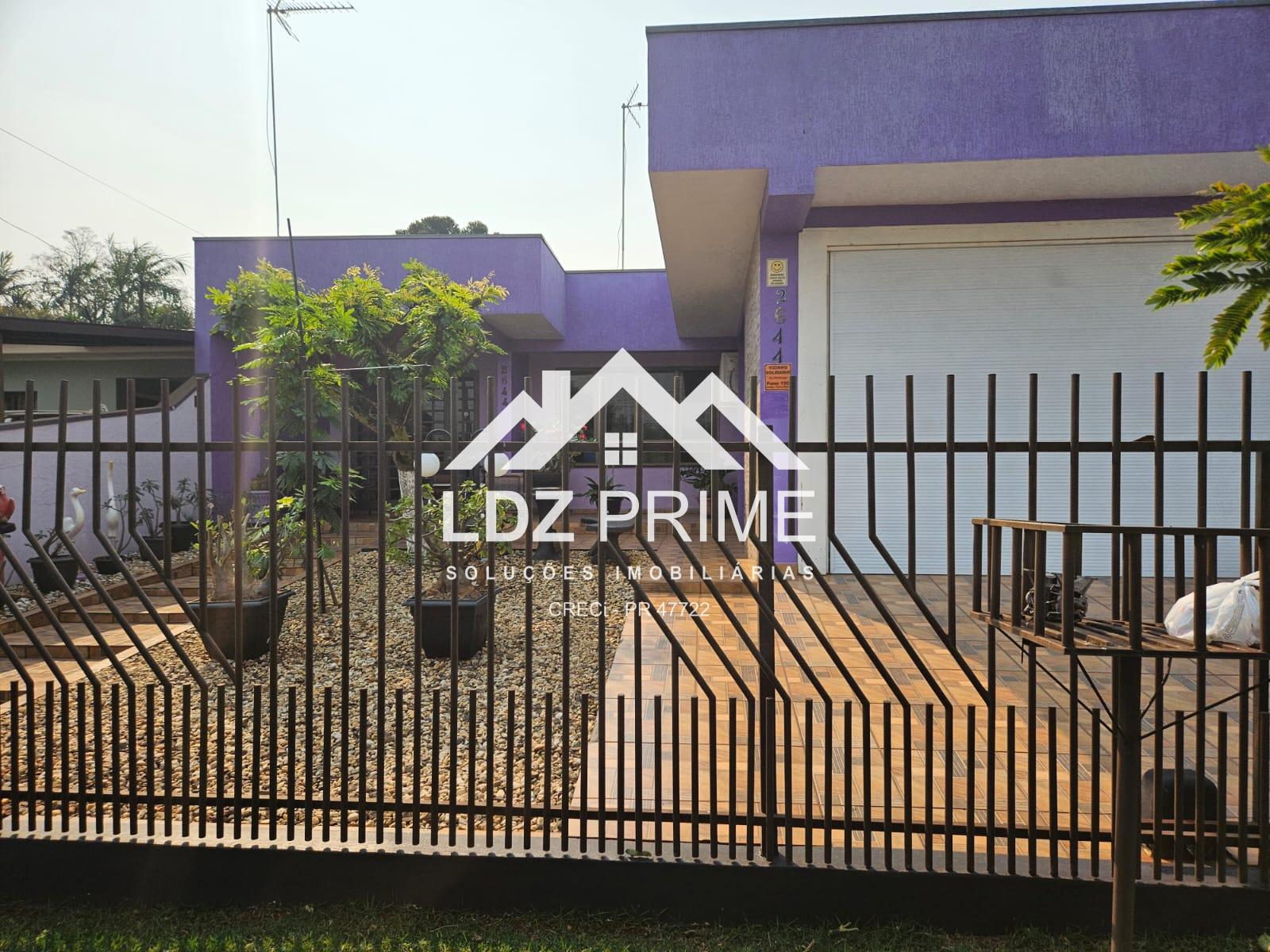 Casa à venda de 265m  localizada no Bairro Cidade Alta Mediane...