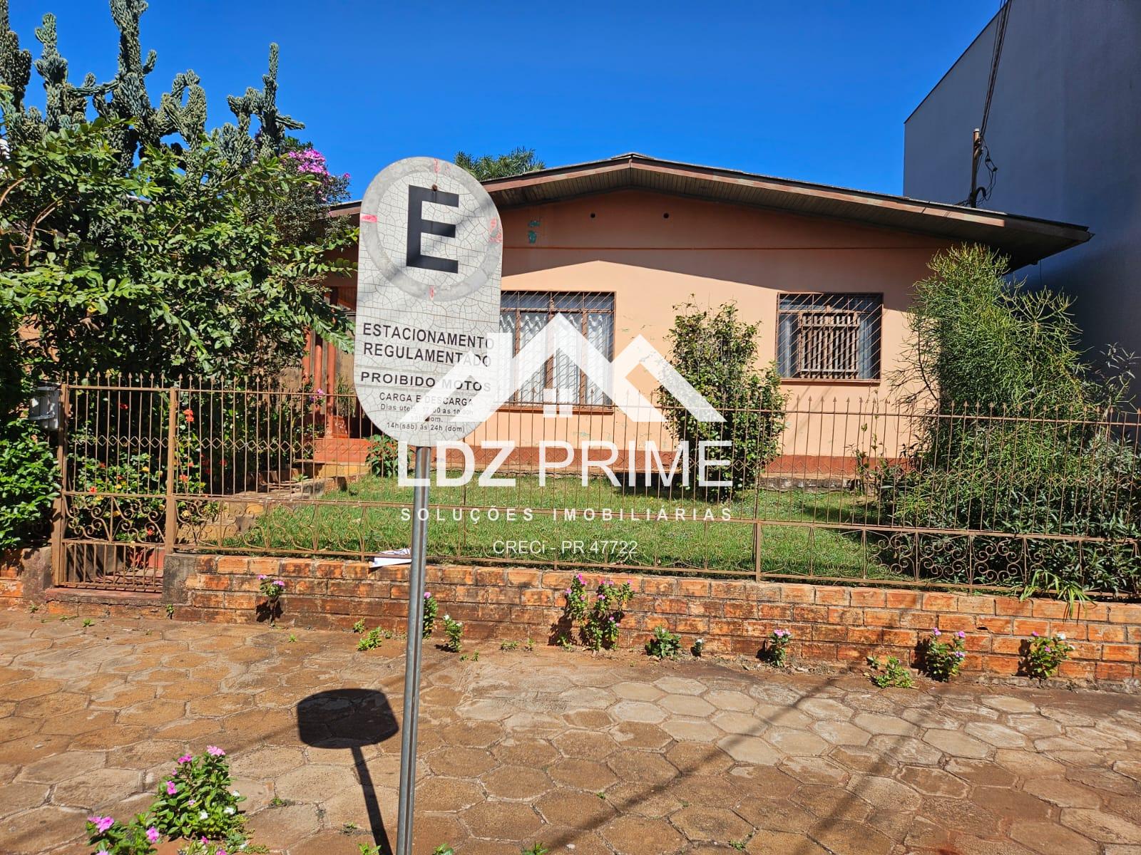 Casa à venda num terreno de 670m  no Centro, MEDIANEIRA - PR