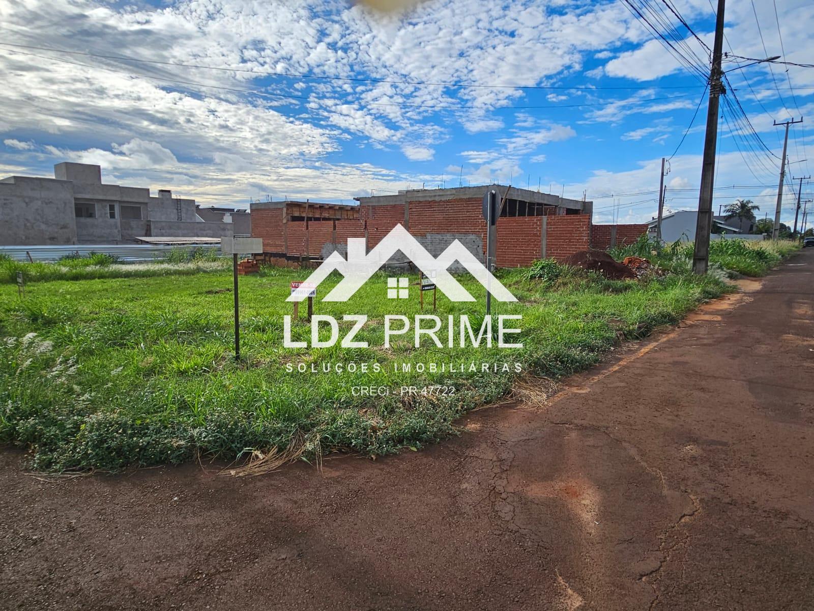 Terreno Comercial de esquina, 322m  à venda no loteamento Puer...