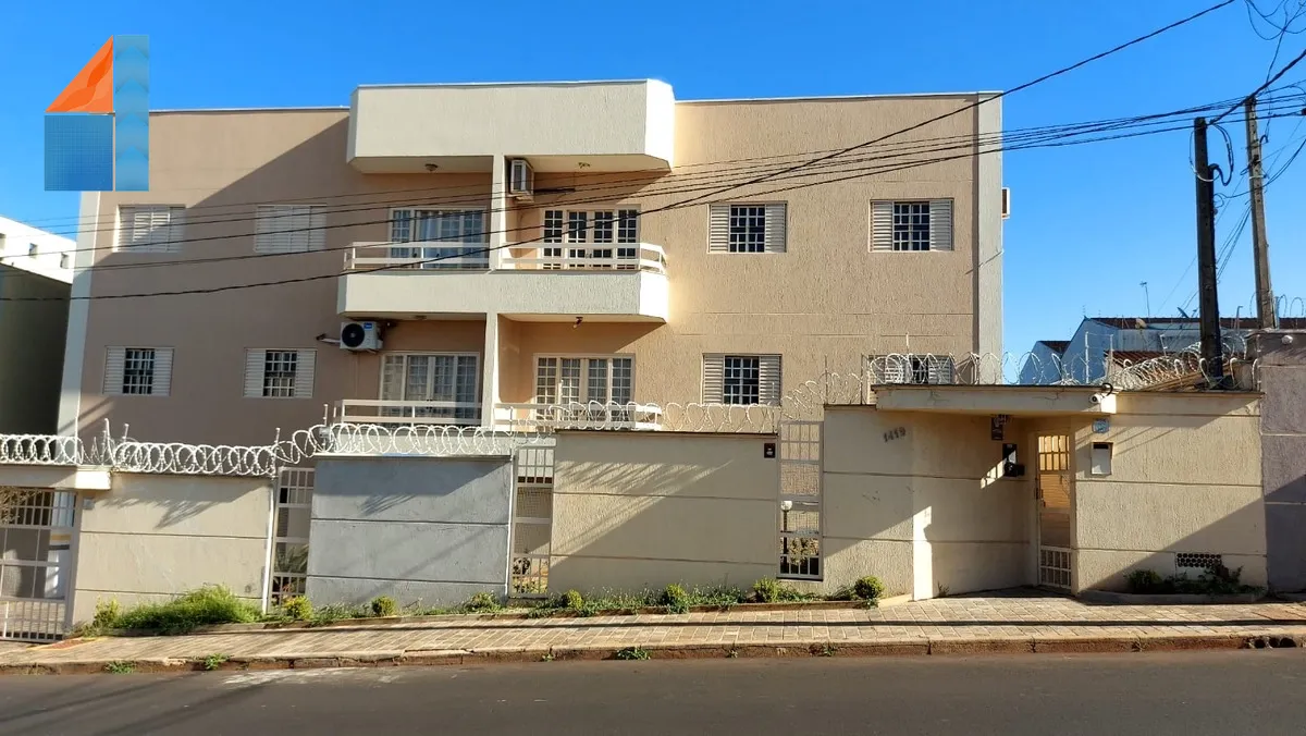 Apartamento 2 dormitórios sendo 1 suíte, R 180.000 Rua Paraná Ribeirão Preto