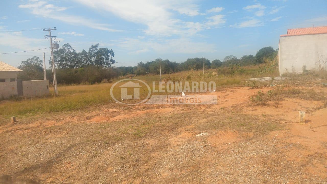 TERRENO A VENDA EM CONDOMINIO FECHADO, SEGURO, ITATIQUARA, ARARUAMA - RJ