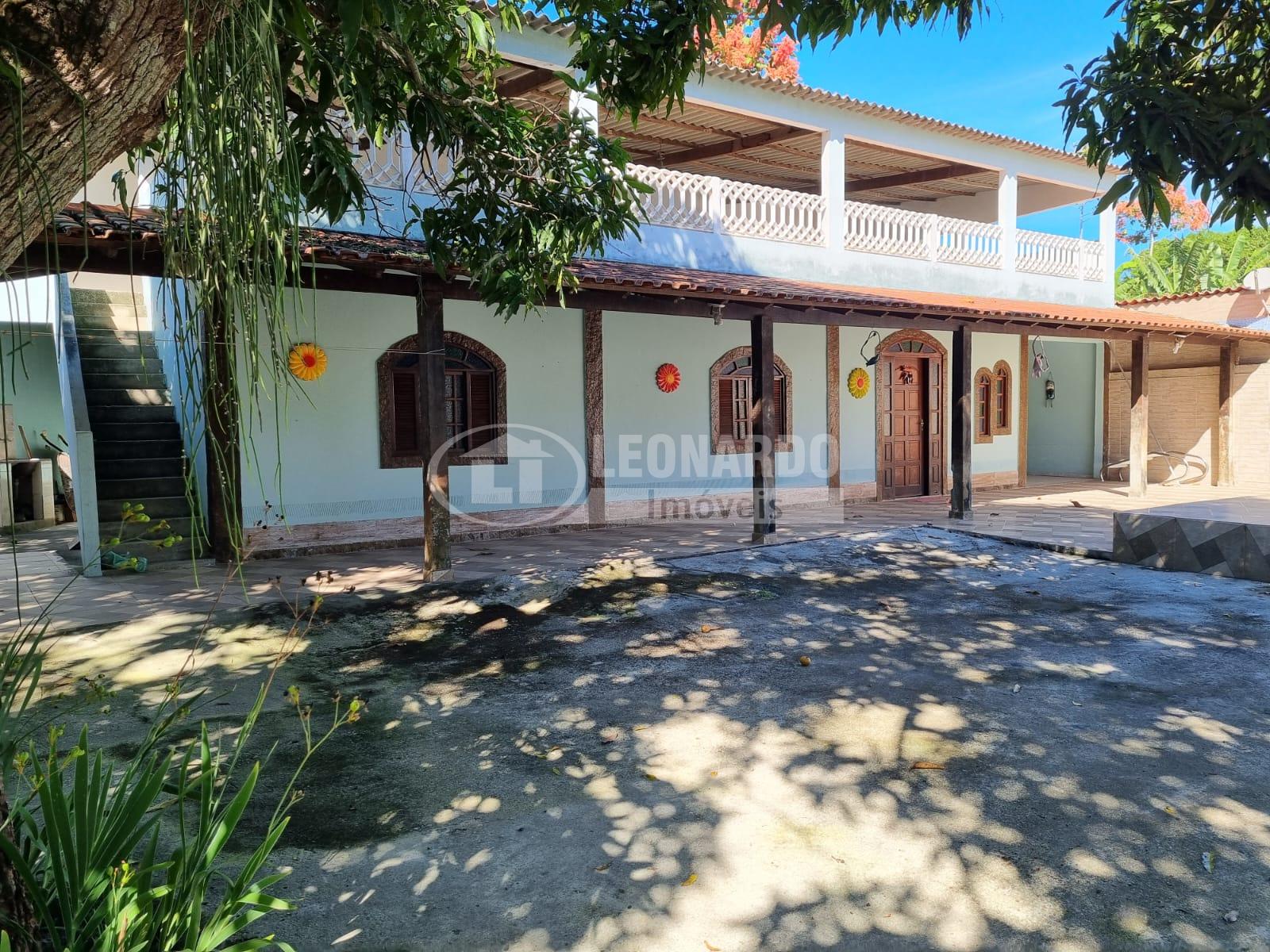 CASA A VENDA, 04 QUARTOS, COM  PISCINA, JAPAO, ARARUAMA - RJ