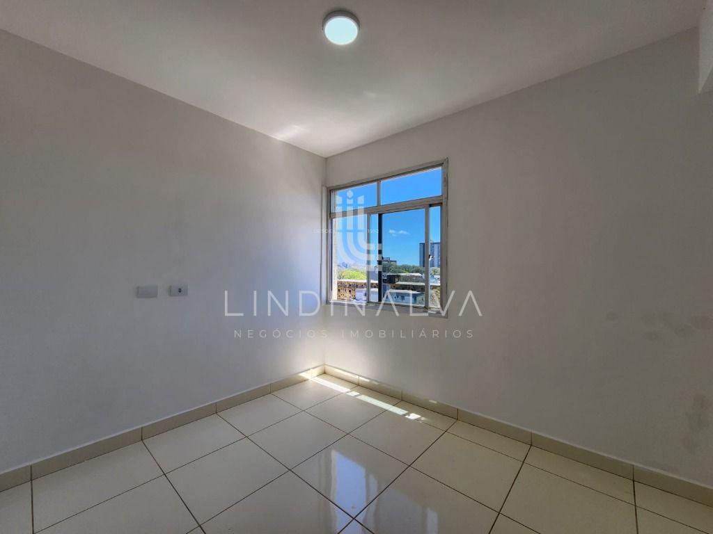 Apartamento para alugar com 2 quartos, 133m² - Foto 9