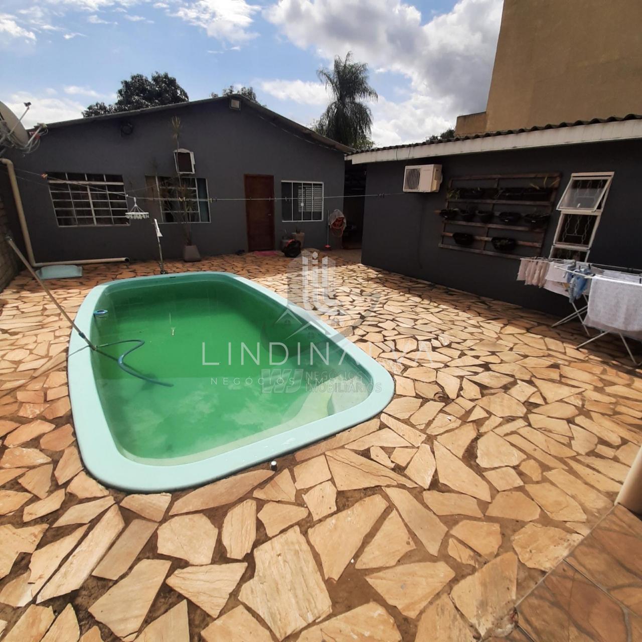 Terreno à Venda com 2 Casas, Edícula e Piscina no Jardim Améri...