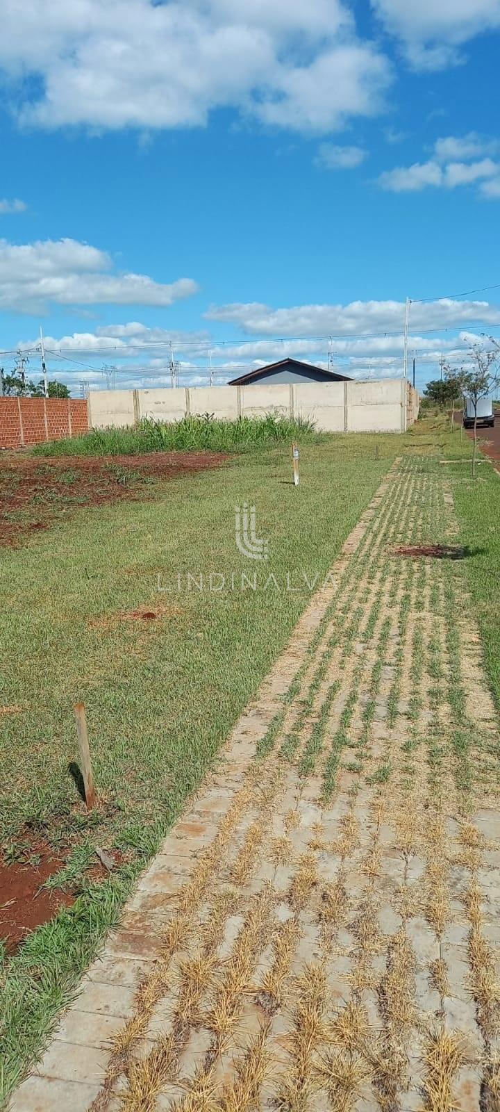 Terreno à venda no Parque da Lagoa em Três Lagoas - Infraestru...