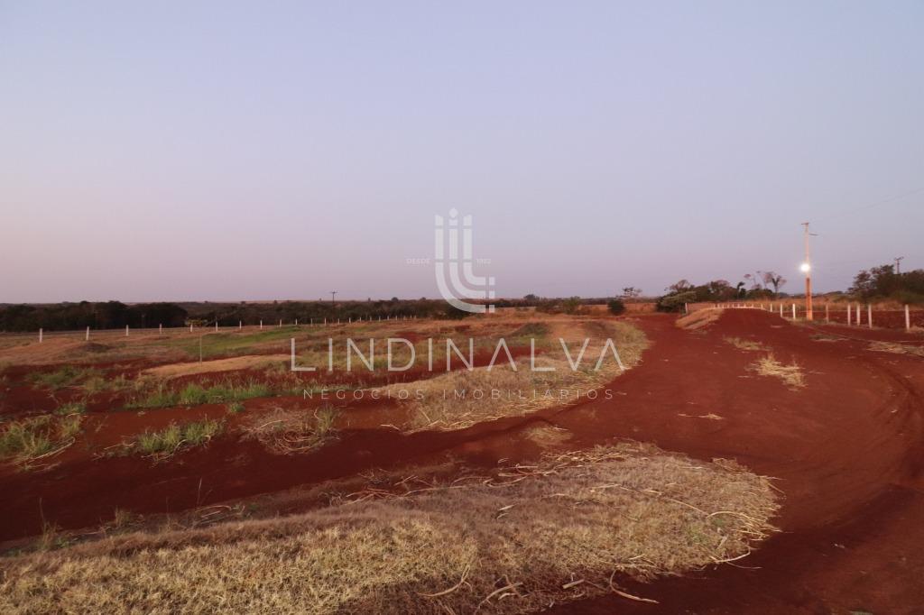 Fazenda à venda com 1 quarto, 10000m² - Foto 3