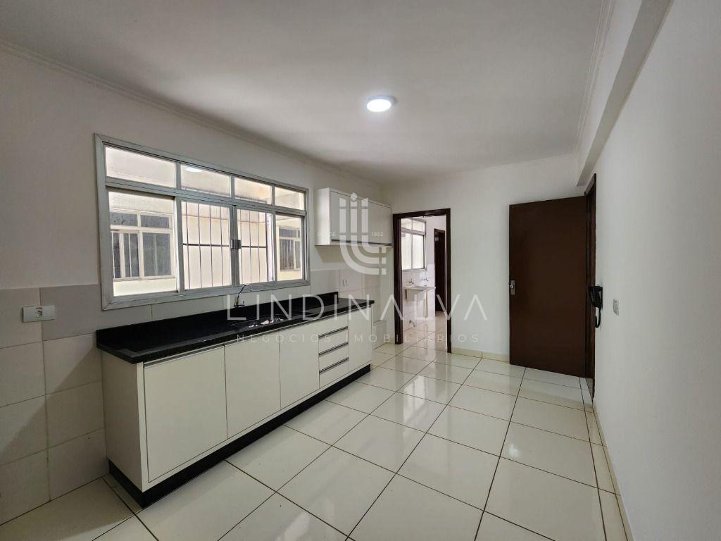 Apartamento para alugar com 2 quartos, 133m² - Foto 4