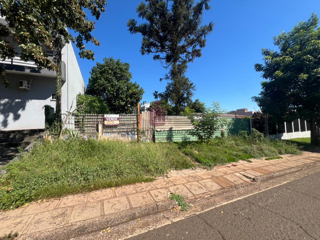 TERRENO - RUA HELENO SCHIMMELPFENG - VILA YOLANDA