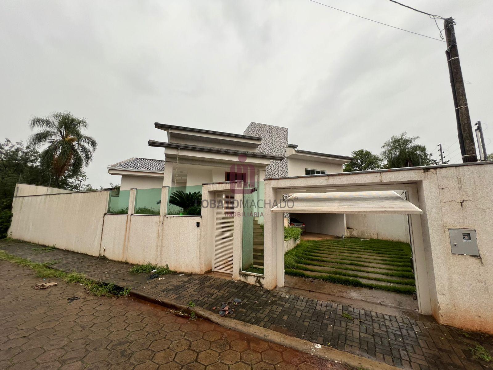CASA COM PISCINA NA VILA A - BAIRRO INTELIGENTE