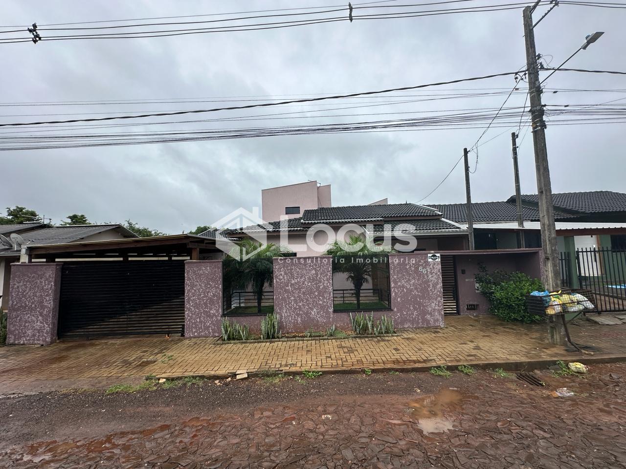 Casa para Venda no Bairro Padre Ulrico, FRANCISCO BELTRAO - PR