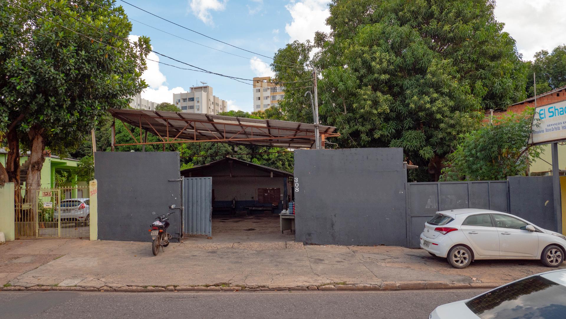 Terreno comercial de 630 metros quadrados à venda, Jardim Alvo...