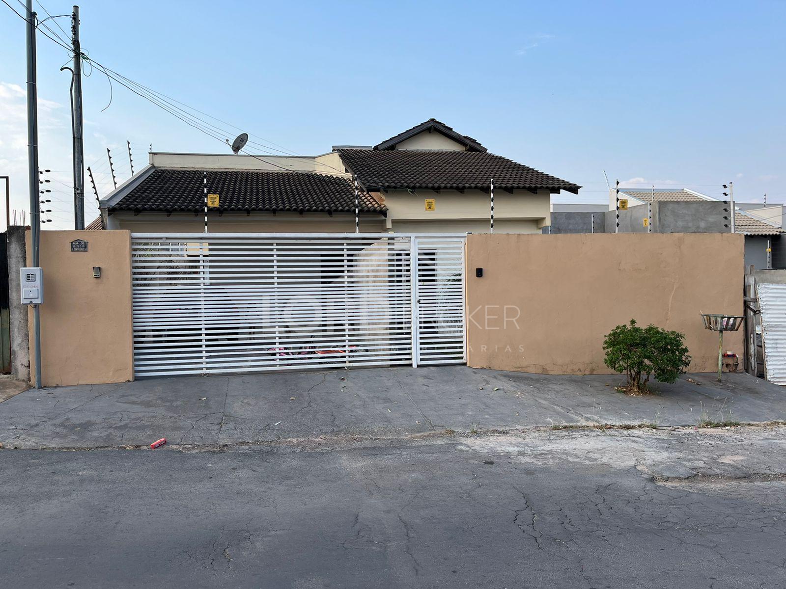 Casa à venda no bairro Santa Cruz 2, no município de Cuiabá - MT.