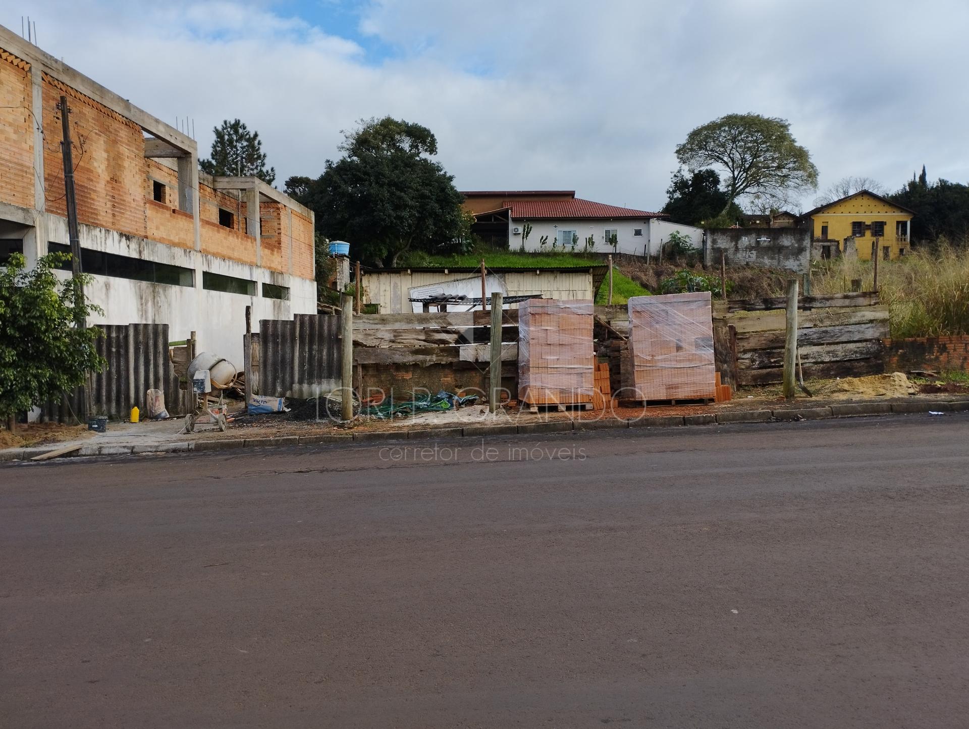 Lori P. Grando Corretor em Laranjeiras do Sul PR