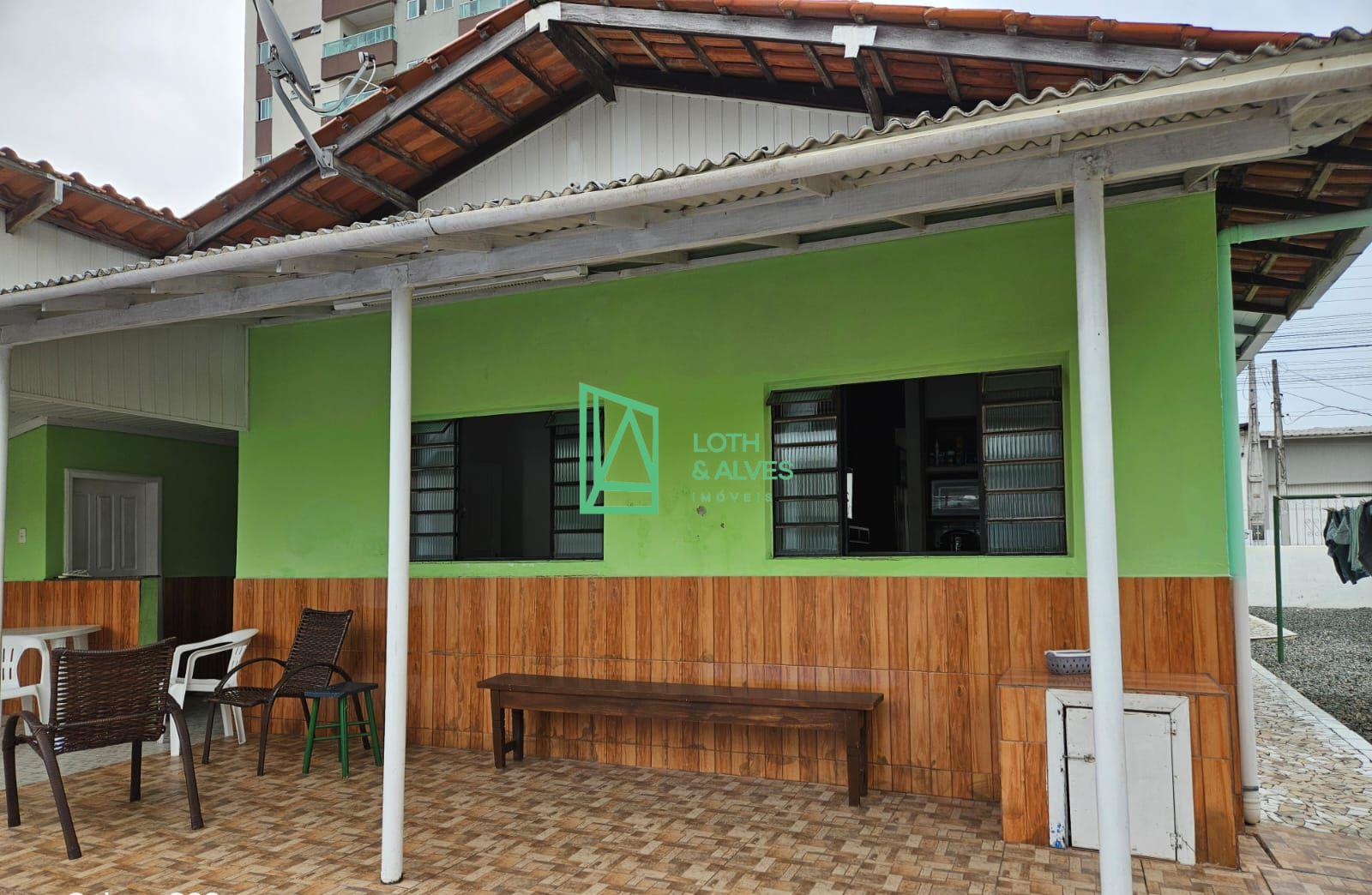 Casa ? venda, Cordeiros itajai, ITAJAI - SC-Casa mista em ?tim...