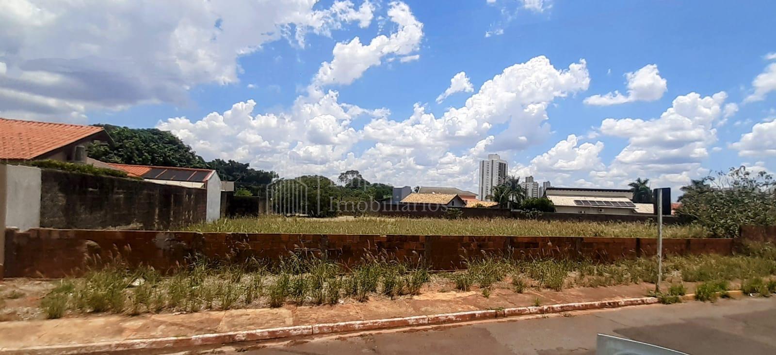 Terreno à venda, próximo da Hiroshima,  Carandá Bosque, CAMPO ...