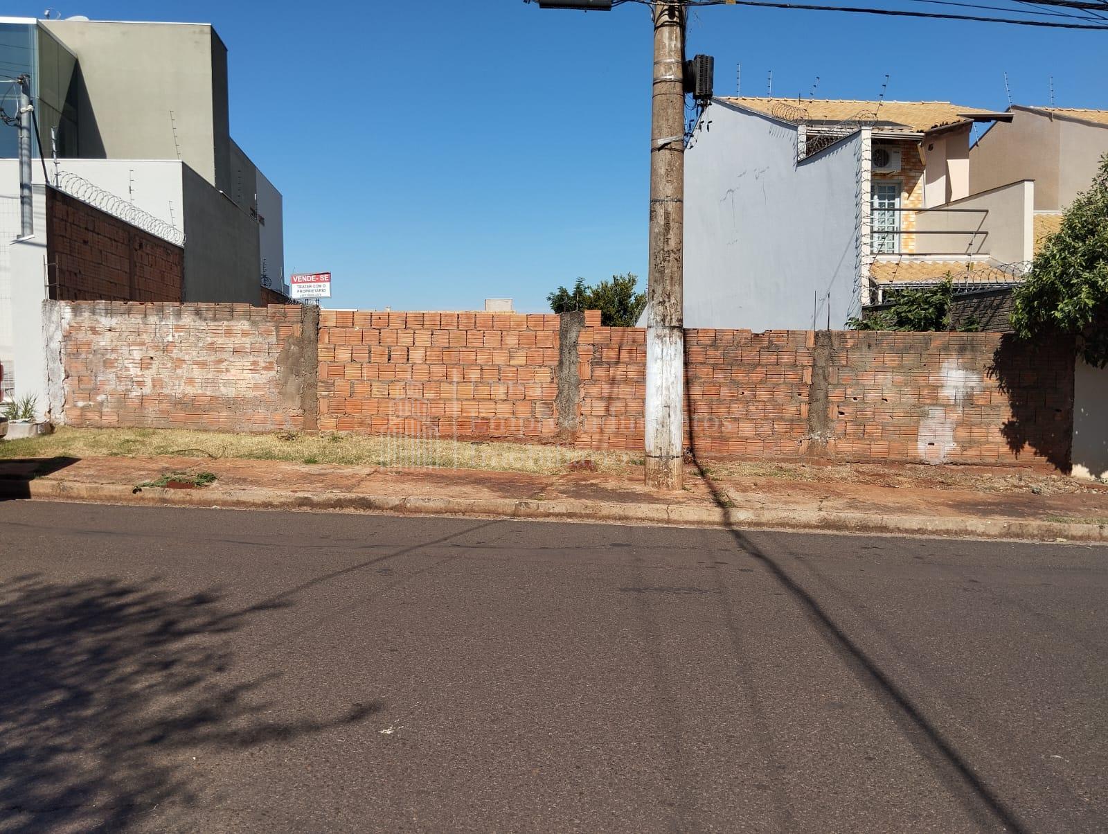 Terreno à venda, proximo ao Carandá Bosque, Vila do Polones, C...