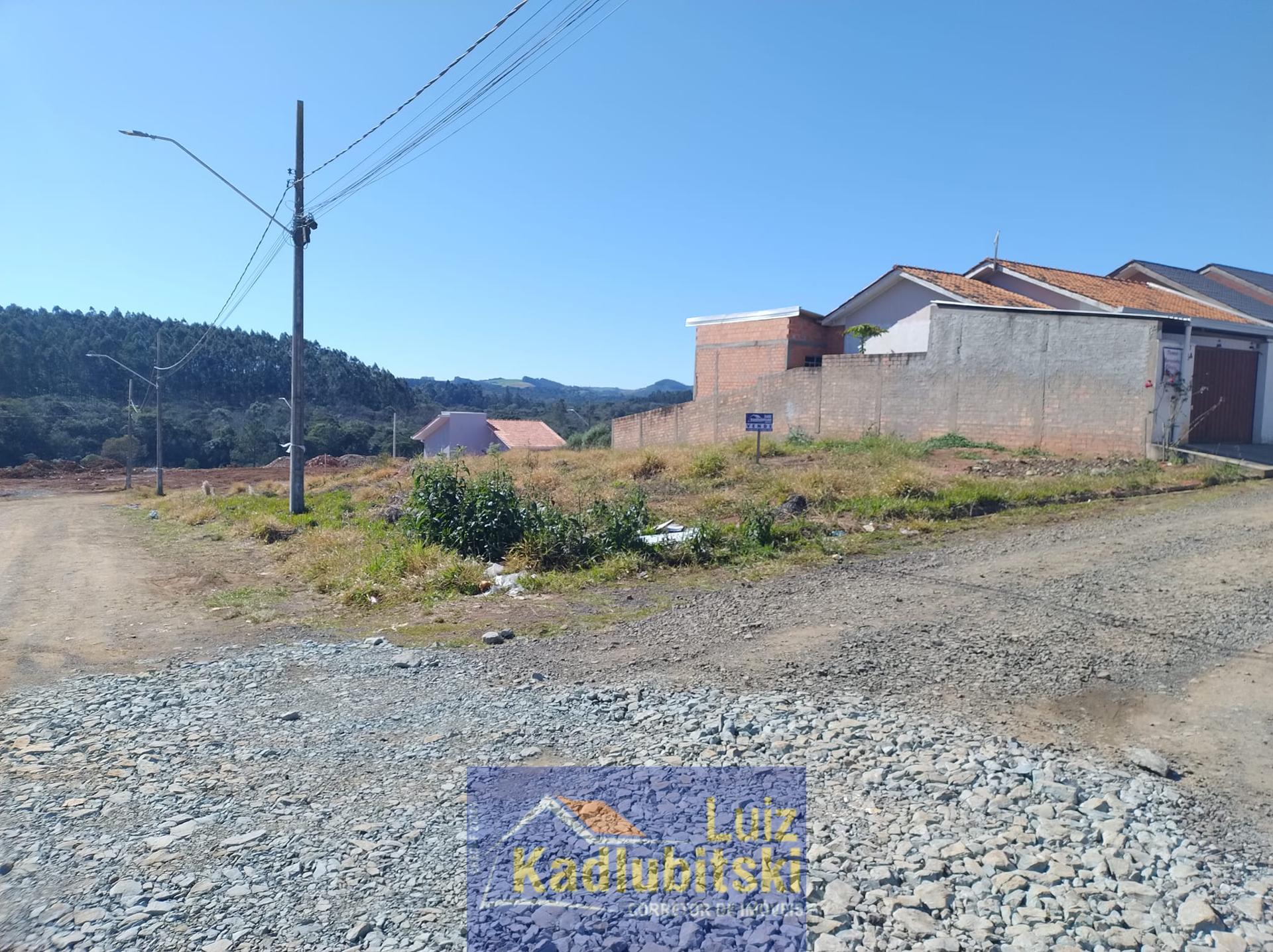 Lote a venda no bairro Pousinhos, Loteamento Vale Palmeiras