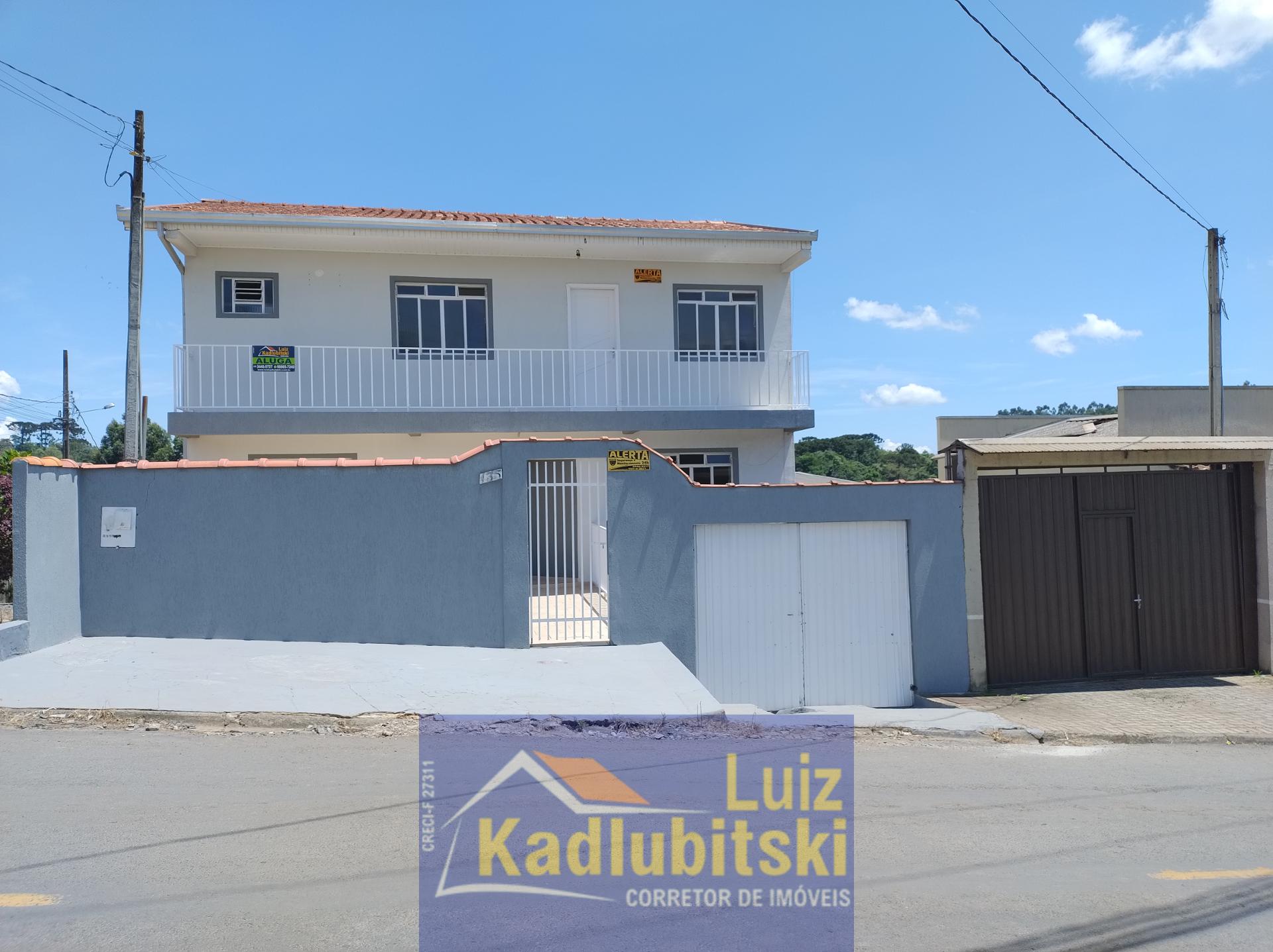 Sobrado pra venda com 04 quartos, Pousinhos, PRUDENTOPOLIS - PR