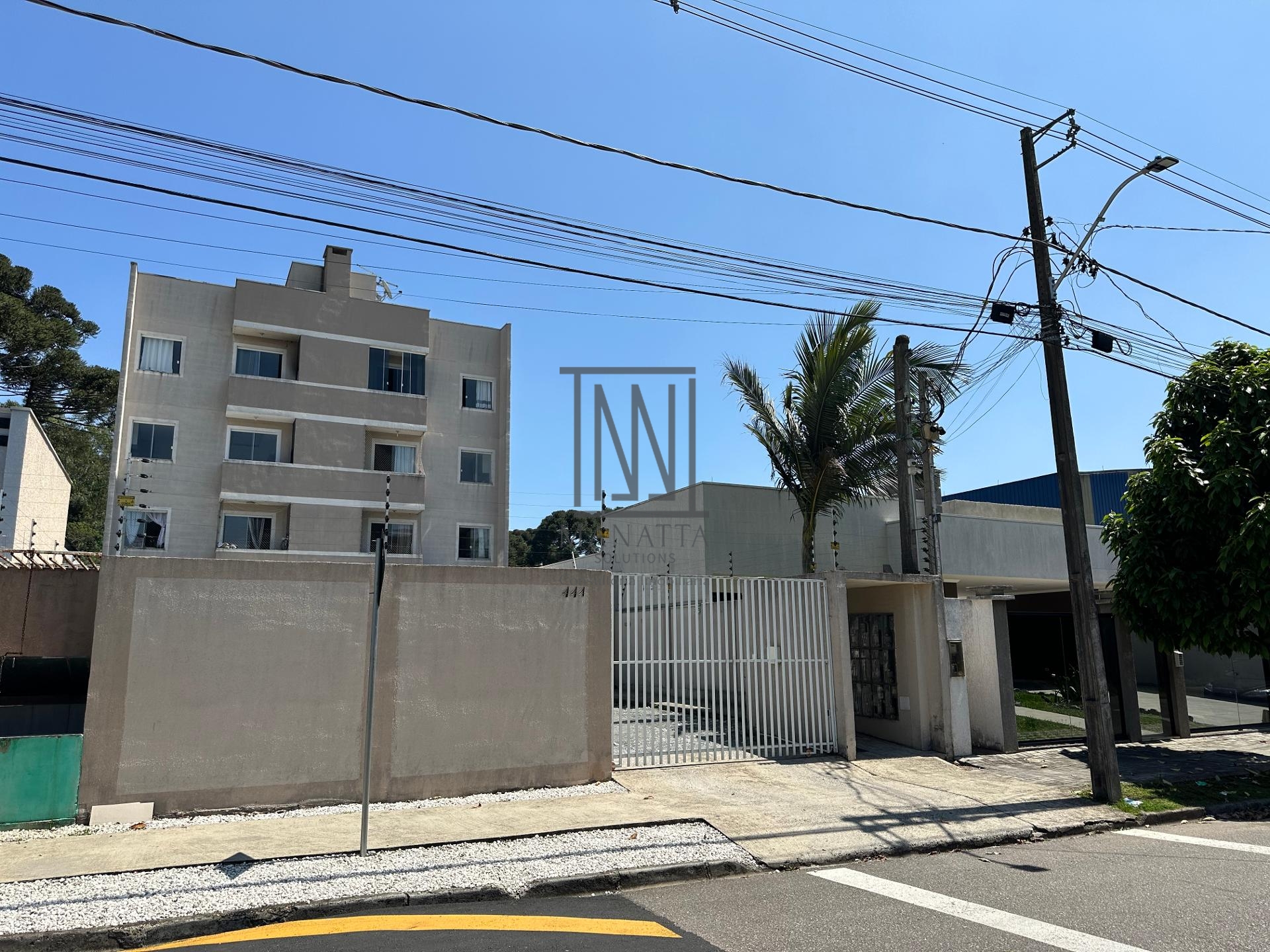 Apartamento 2 quartos, sacada com churrasqueira a carvão em Sã...