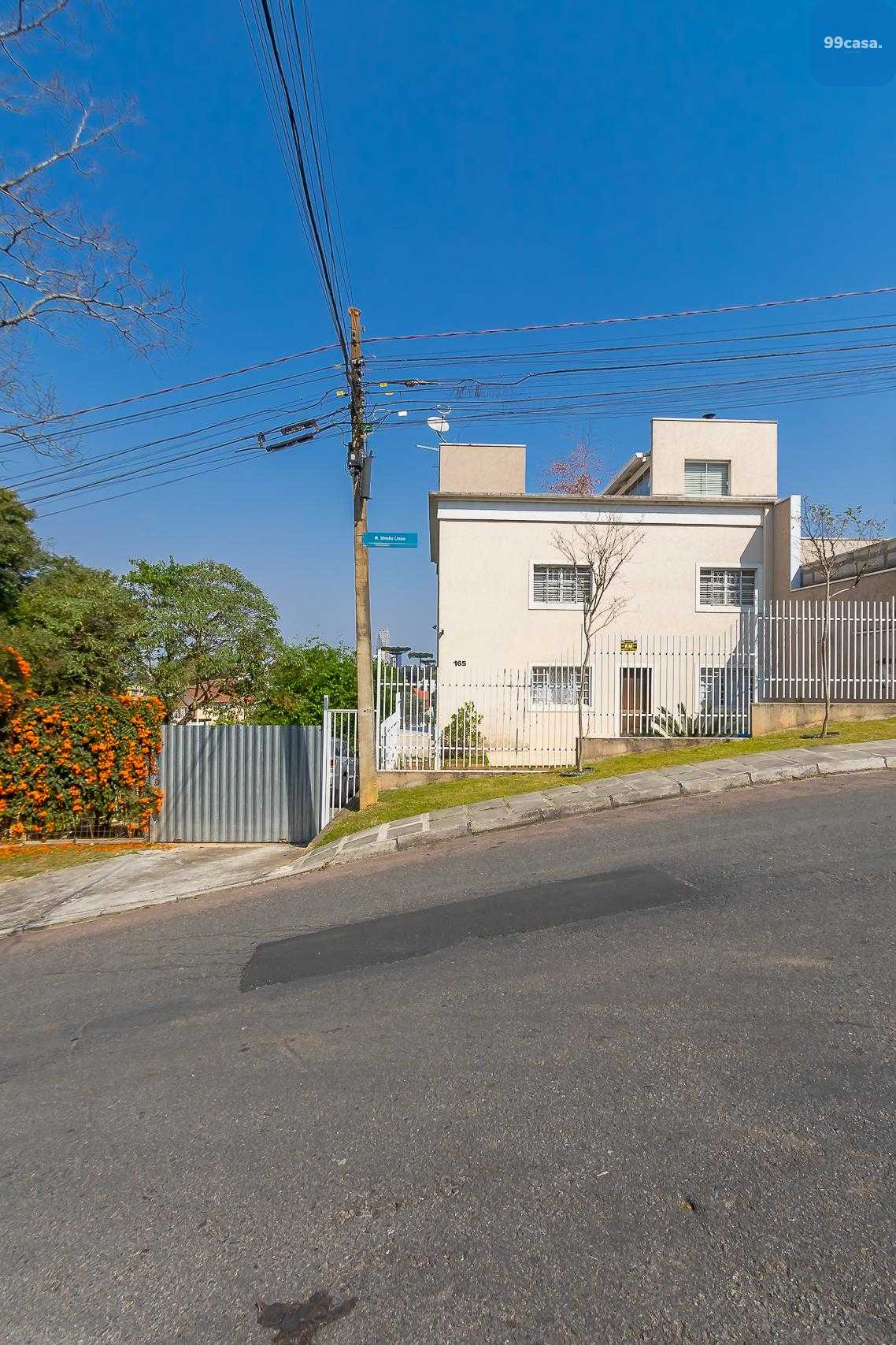 Triplex com amplo terreno no Santa Inácio, a 2 quadras da Univ...