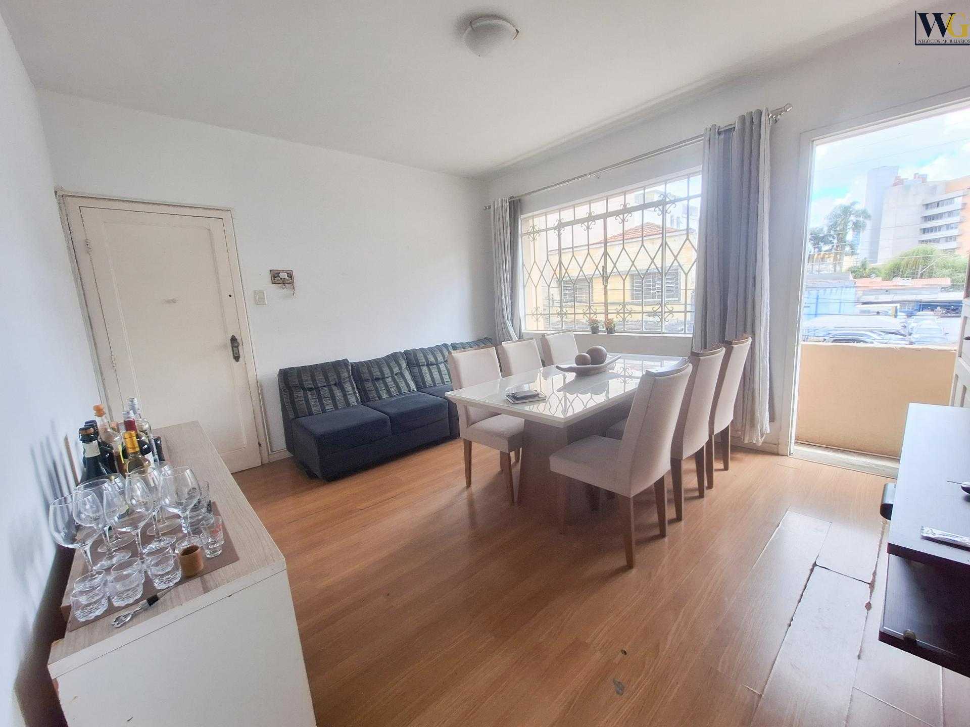 Apartamento Amplo à Venda no Centro de Curitiba  115 m  na Ru...