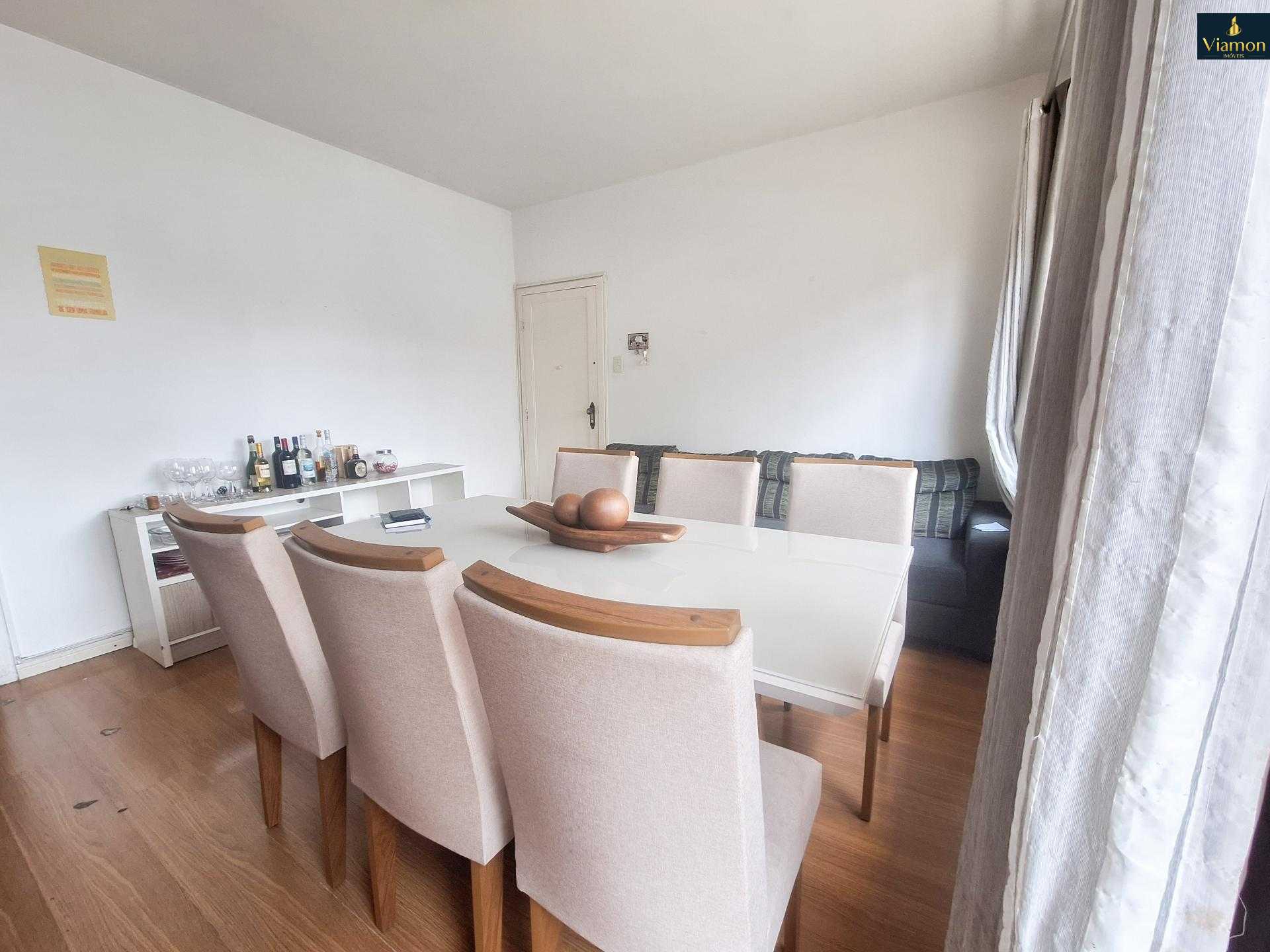 Apartamento Amplo à Venda no Centro de Curitiba  115 m  na Ru...