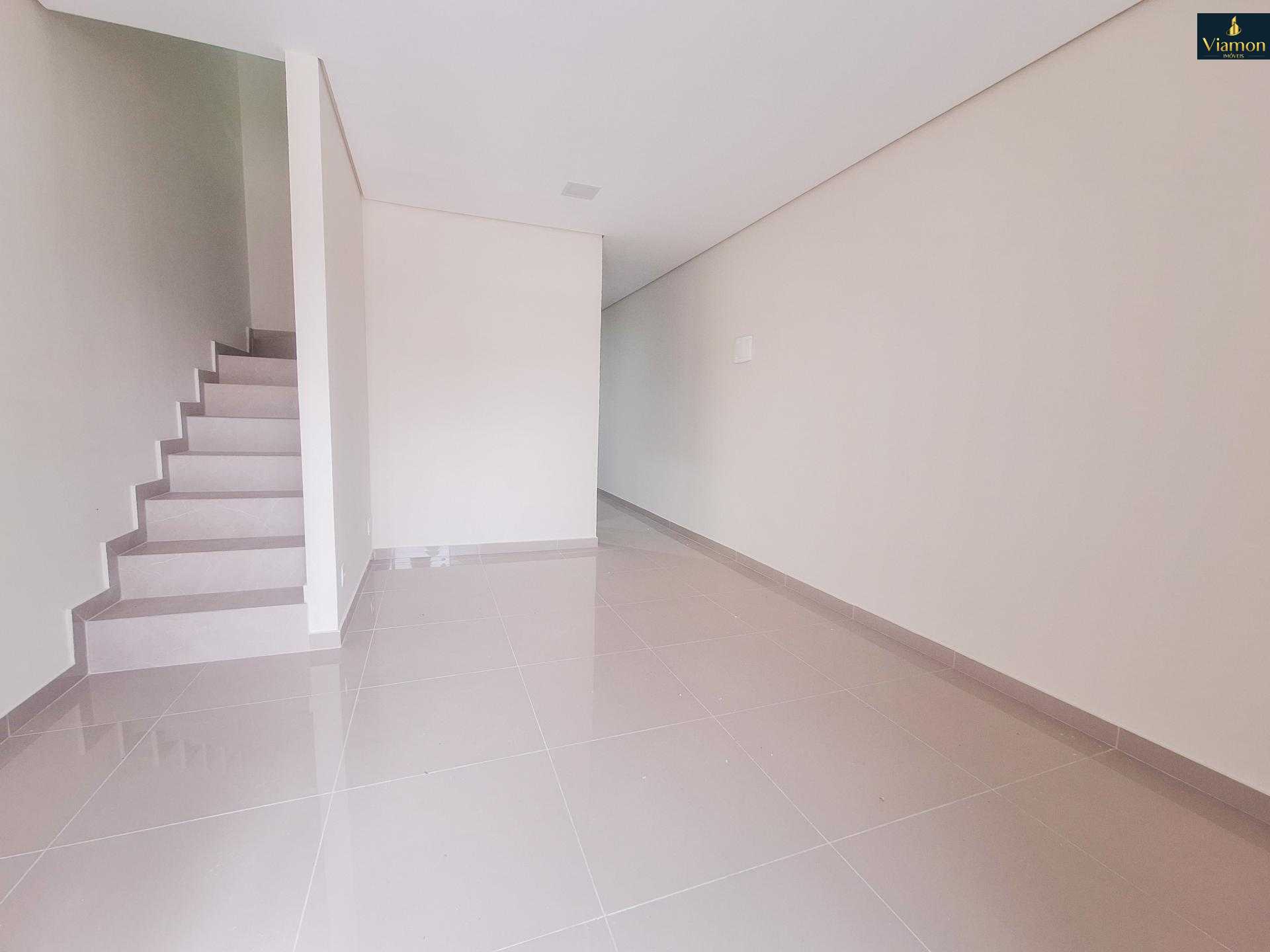 Sobrado Novo à Venda no Bairro Aventureiros | Joinville | Pron...