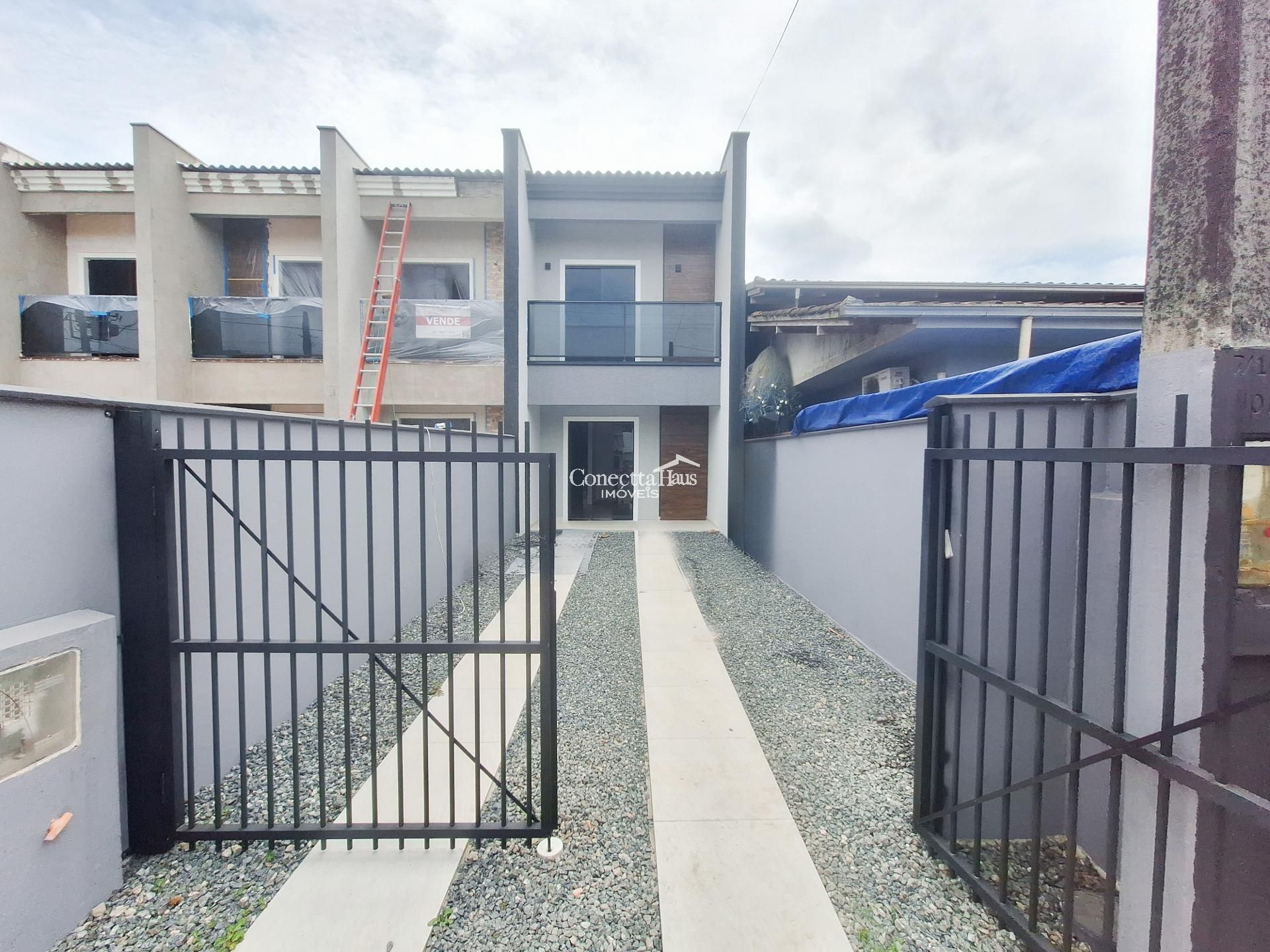 Sobrado Novo à Venda no Bairro Aventureiros | Joinville | Pron...