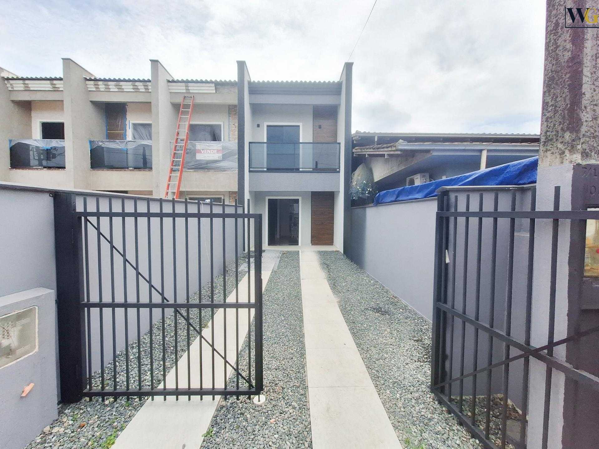 Sobrado Novo à Venda no Bairro Aventureiros | Joinville | Pron...