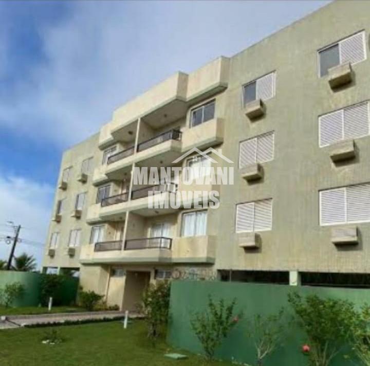 Apartamento com 3 dormitórios, sendo 1 suíte, beira mar, no Ba...