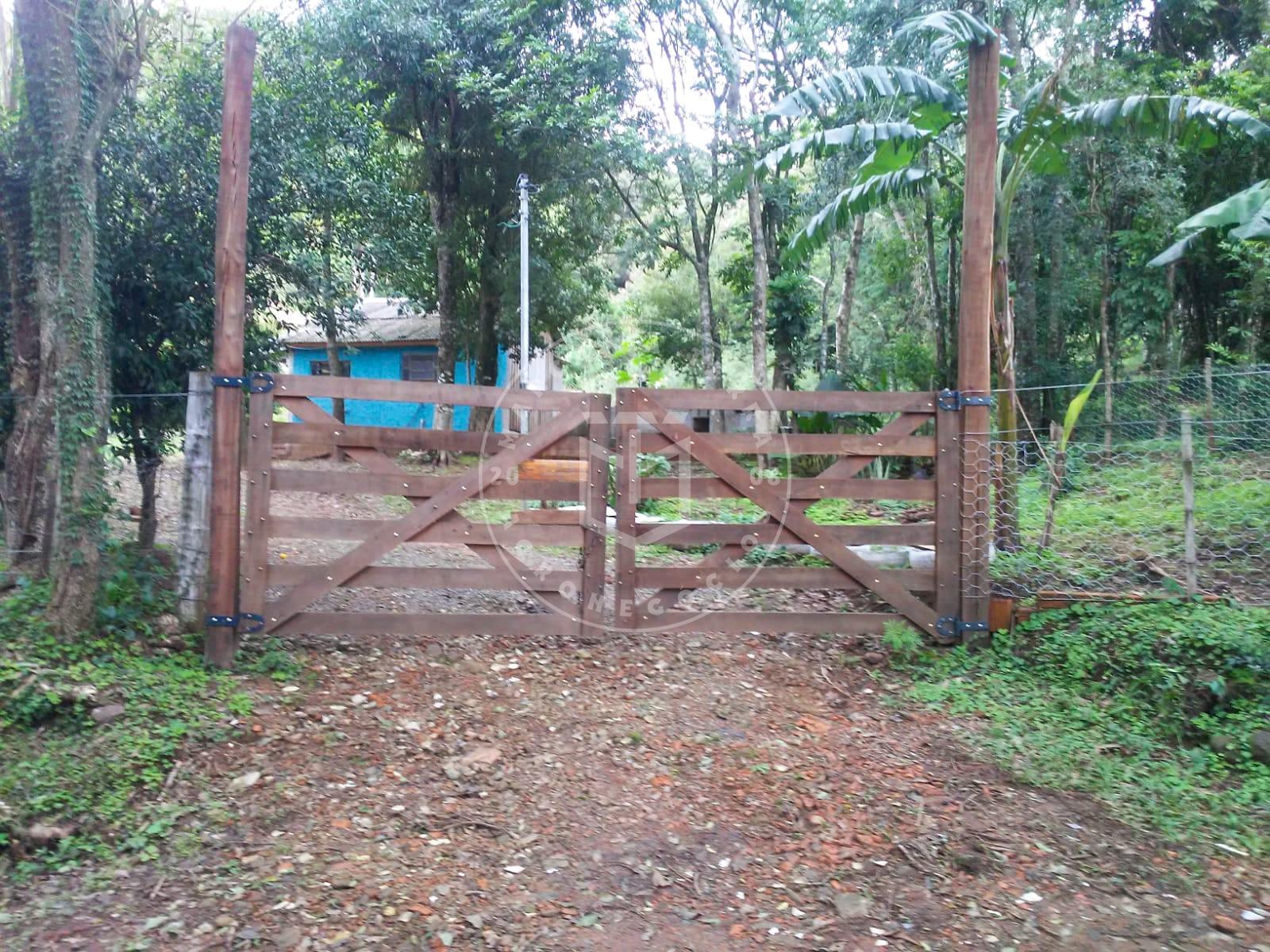 Chácara com 2 dormitórios à venda, Zona  Rural, SANTA MARIA - RS