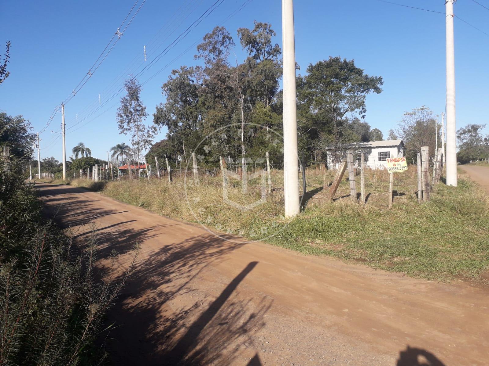 Terreno Urbano em Dilermando de Aguiar, medindo 990,00 metros ...