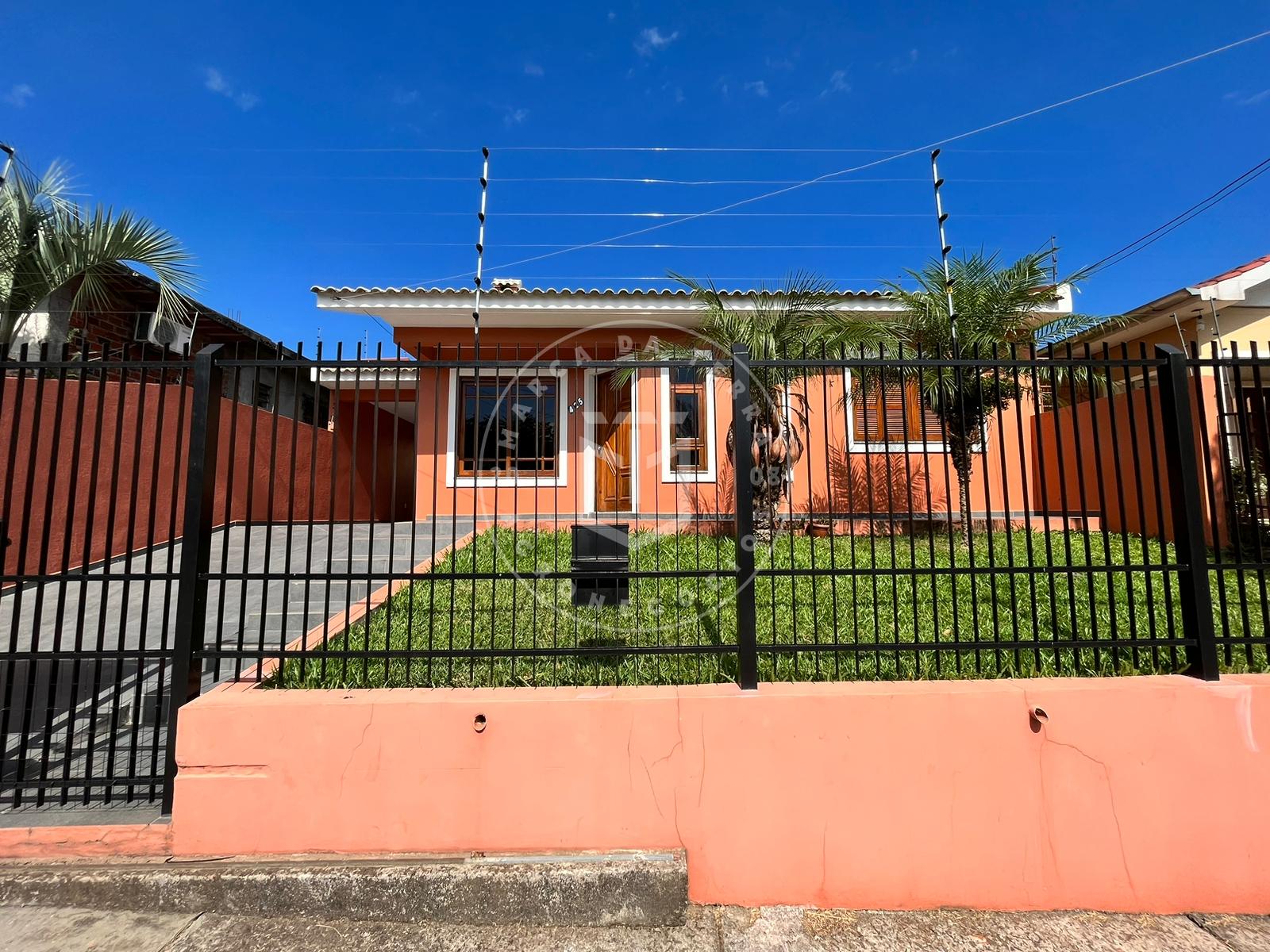 Casa com suíte e espaço gourmet à venda, residencial Lopes, Sa...