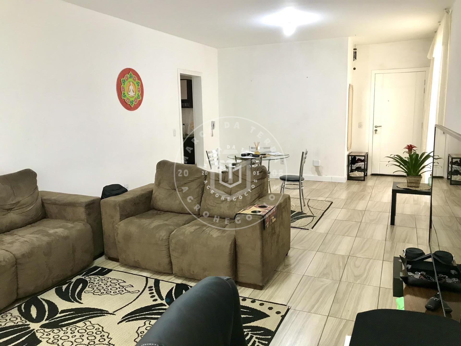 Apartamento com 3 domitórios à venda, Centro, SANTA MARIA - RS