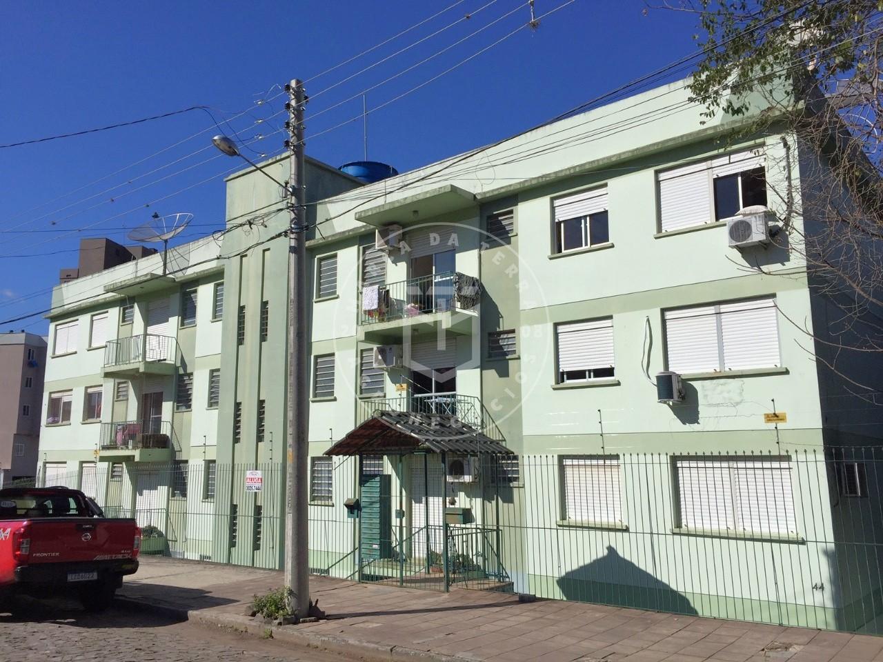 Apartamento central com sacada, à venda, Santa Maria RS