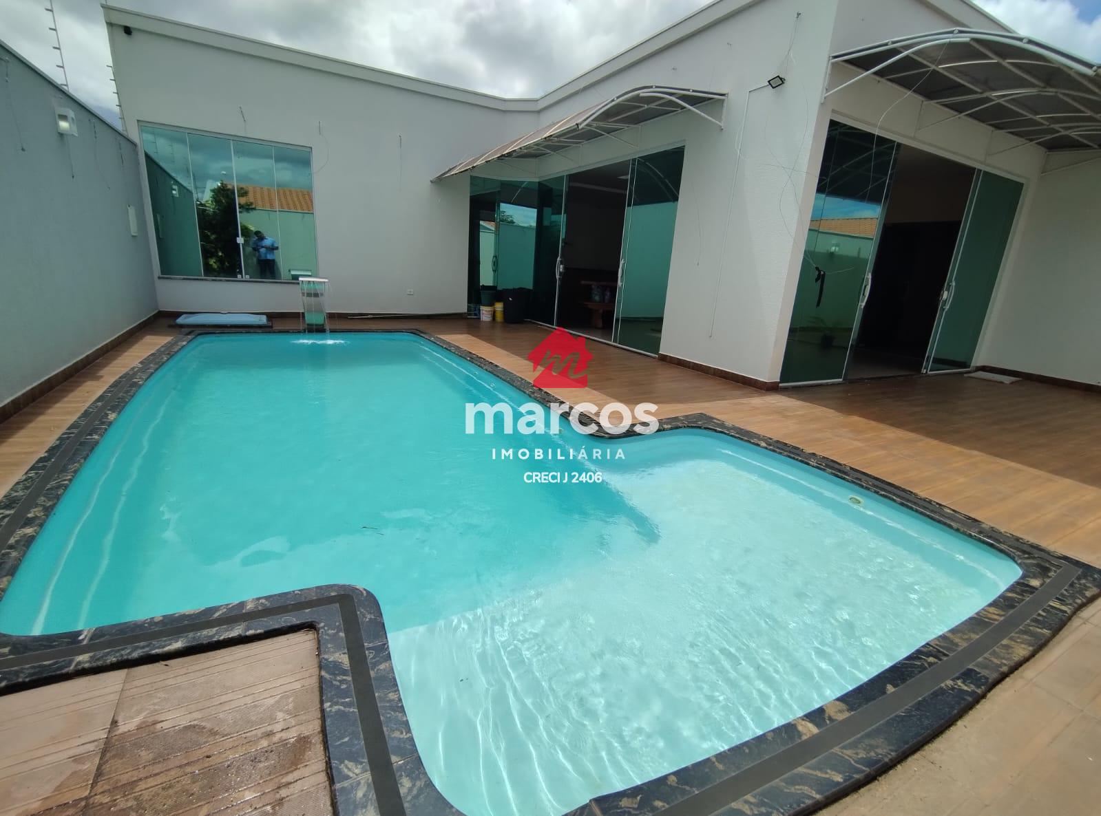 CASA MÉDIO ALTO PADRÃO DISPONÍVEL PARA VENDA EM CACOAL-RO
