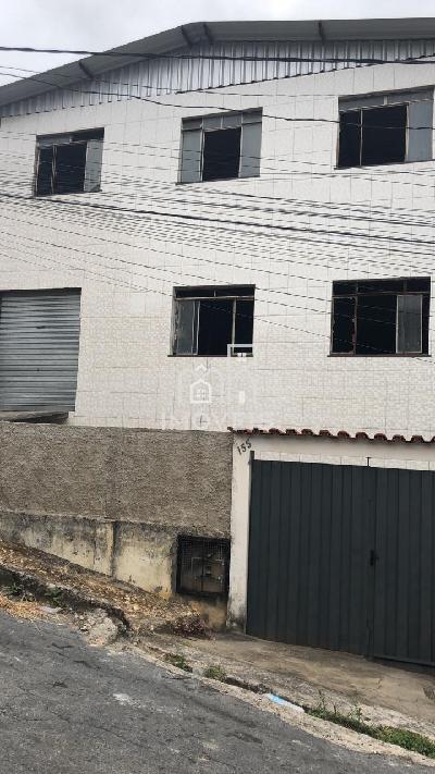 Casa com 3 dormitórios à venda, Caminho Novo, BARBACENA - MG