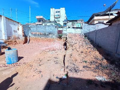 Lote com 210m  à venda, bairro Boa Vista, BARBACENA - MG