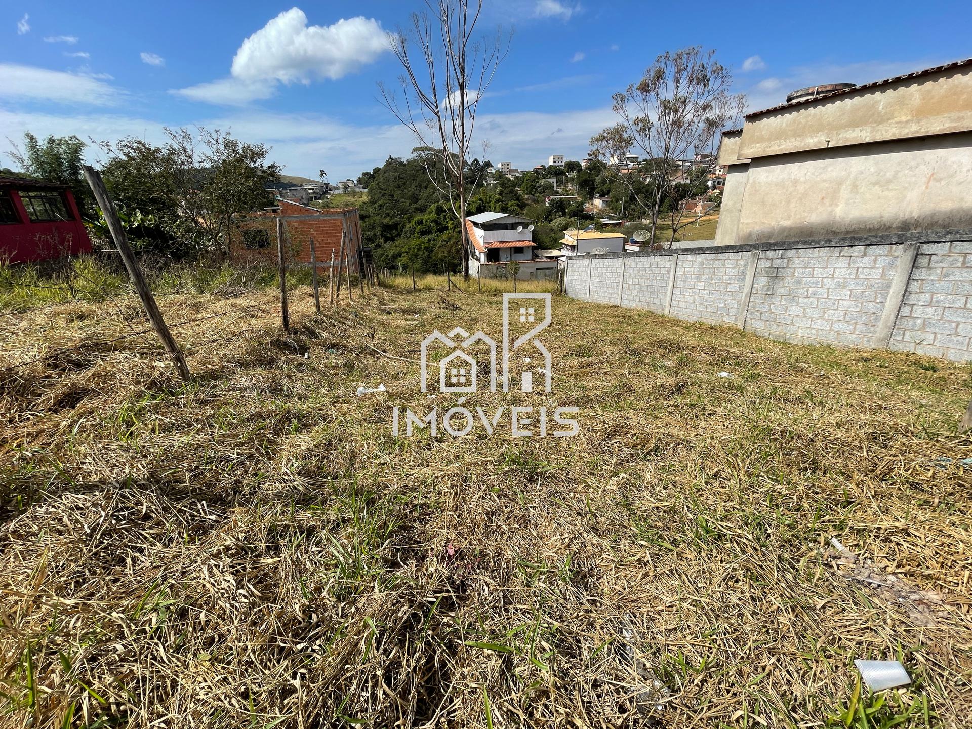 Lote amplo com 200m  à venda, Grenvile, BARBACENA  -  MG