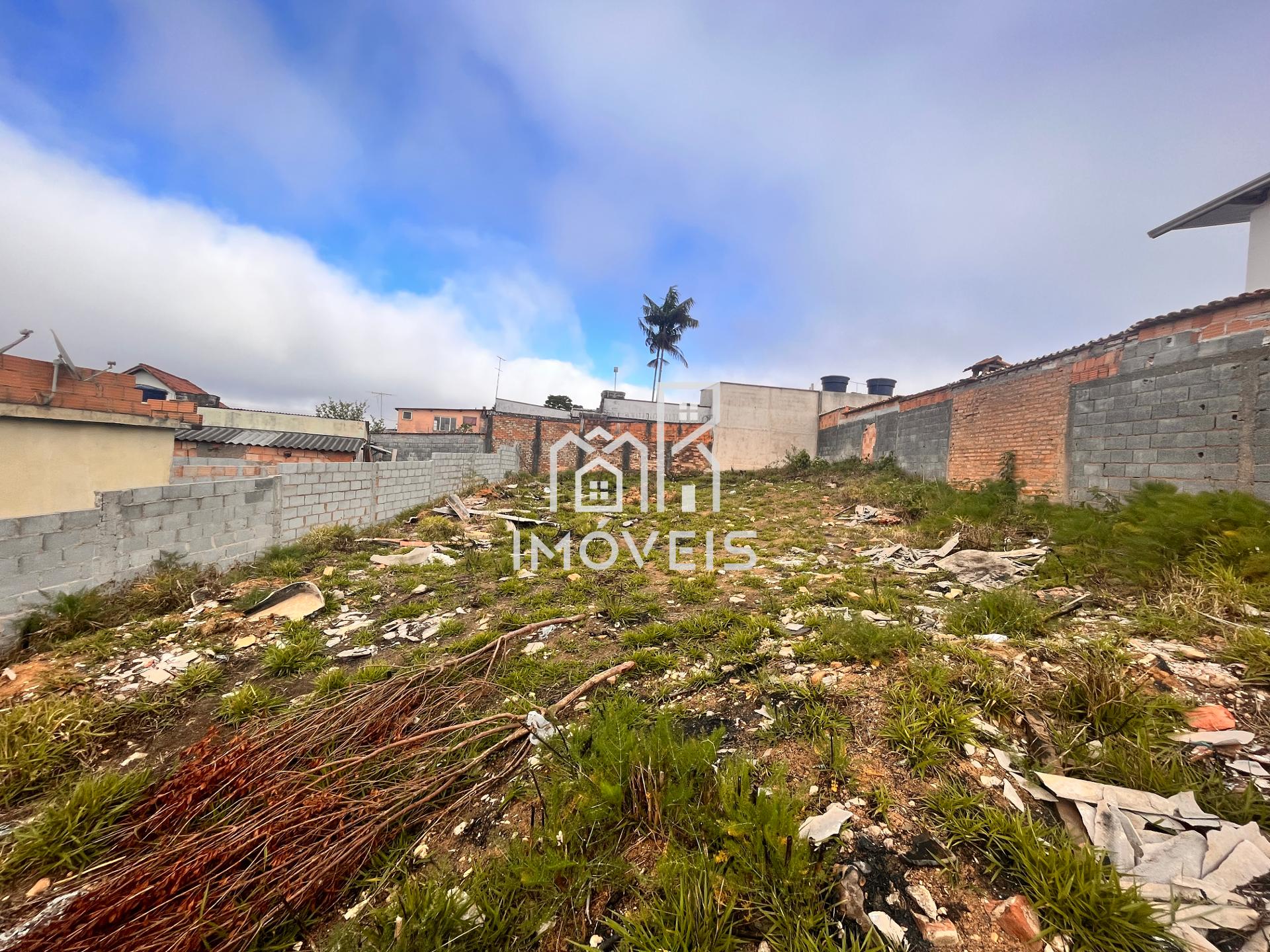 Terreno de 376m² à venda no bairro Ipanema, BARBACENA - MG