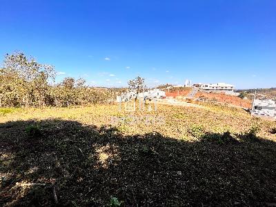 Lote à venda em BARBACENA - MG com 2007,50m  no condomínio Por...