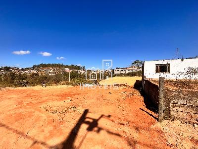 Lote à venda em Barbacena-MG com 200m  cada no bairro Nova Cidade