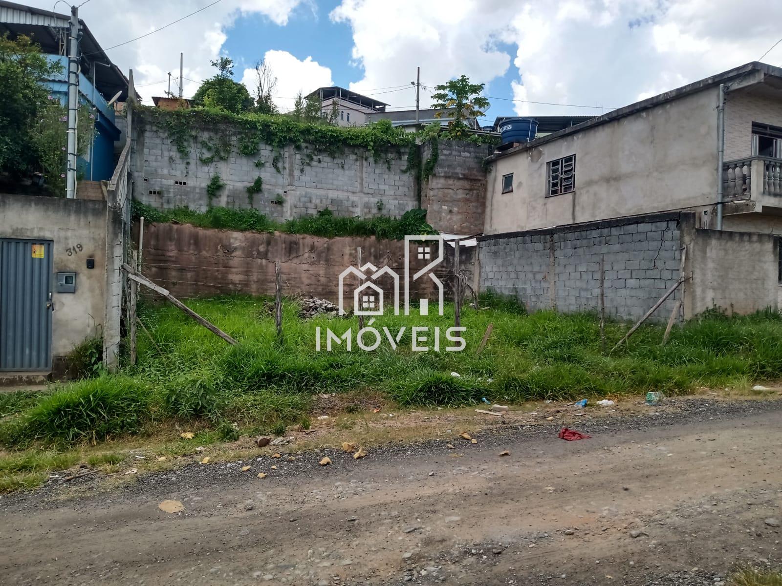 Vende-se lote de 121m? no Bairro Vista Alegre, BARBACENA - MG