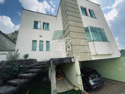 Casa à venda em BARBACENA - MG com 3 dormitórios sendo um suít...