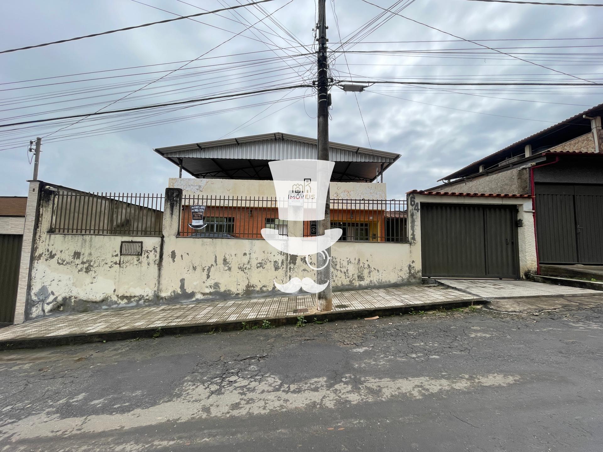 Casa à venda no Santo Antônio em BARBACENA - MG com 4 quartos