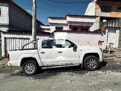 Casa à venda em Barbacena com 3 dormitórios no bairro Grogotó