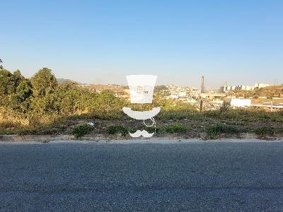 Lote à venda em Barbacena com metragem de 588m  no bairro Cida...